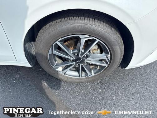 2023 Kia Forte LXS