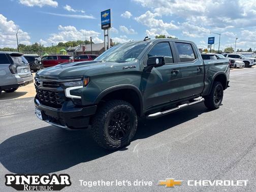 2026 Chevrolet Silverado 1500 ZR2