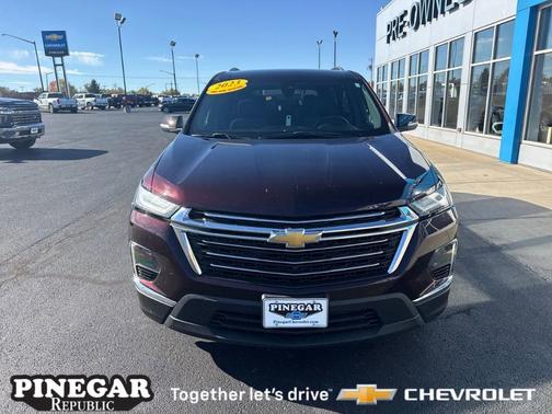 2023 Chevrolet Traverse LT Cloth