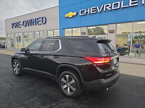 2021 Chevrolet Traverse LT Leather