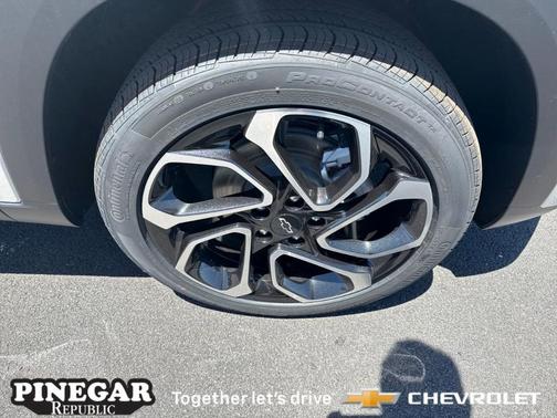 White Sand 2026 Chevrolet Trax 2RS
