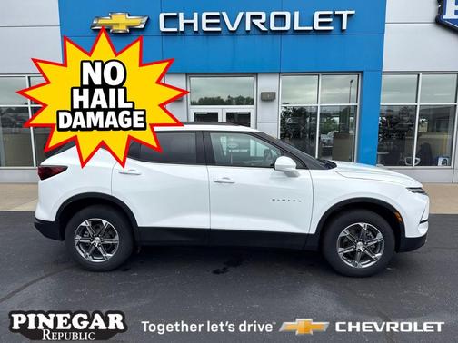 Summit White 2024 Chevrolet Blazer LT