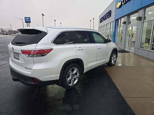 2016 Toyota Highlander Limited