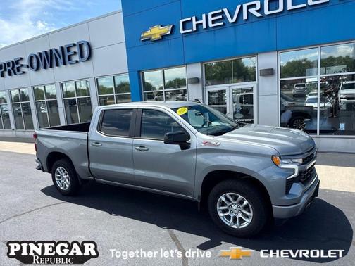 2024 Chevrolet Silverado 1500 RST