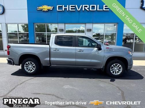 2024 Chevrolet Silverado 1500 RST
