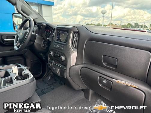 2026 Chevrolet Silverado 2500 Custom