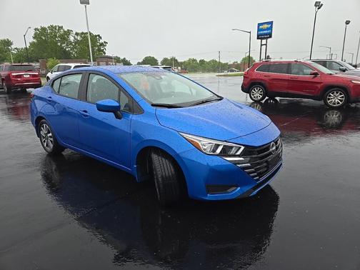2023 Nissan Versa 1.6 SV
