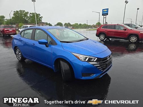 2023 Nissan Versa 1.6 SV