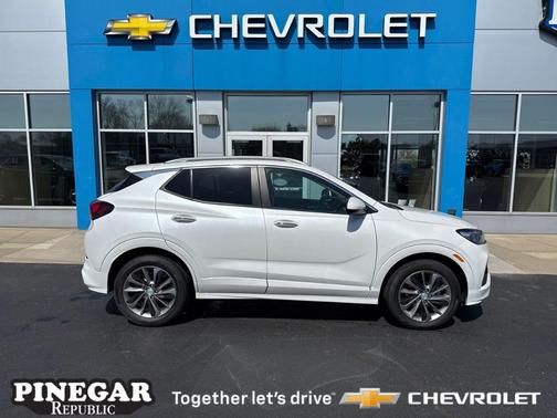 2022 Buick Encore GX Select