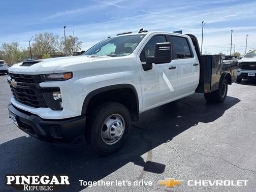 Summit White 2024 Chevrolet Silverado 3500 WT