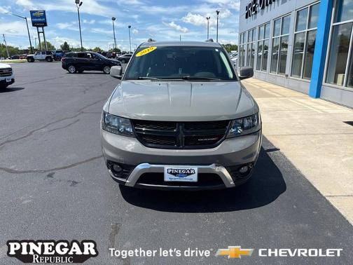 2019 Dodge Journey Crossroad