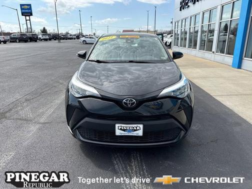 2021 Toyota C-HR LE