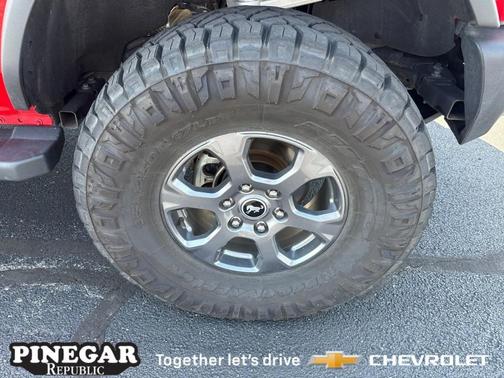 2022 Ford Bronco Base