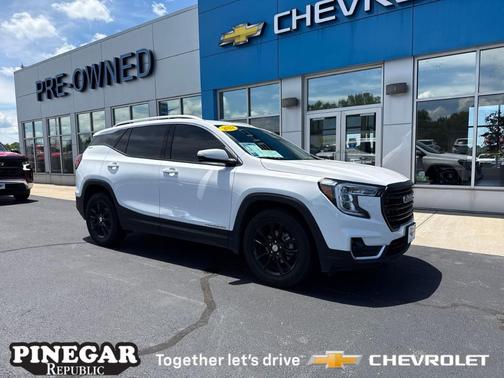 2022 GMC Terrain SLT
