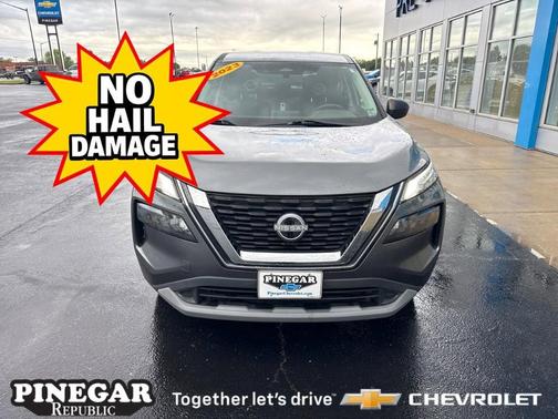 Gun Metallic 2023 Nissan Rogue S