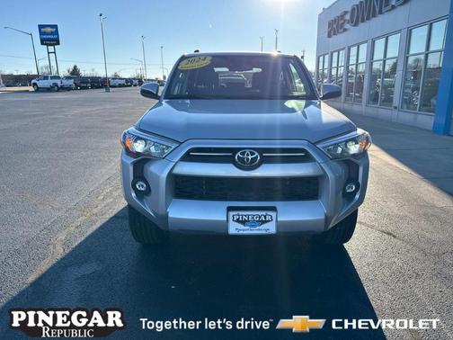 2024 Toyota 4Runner SR5