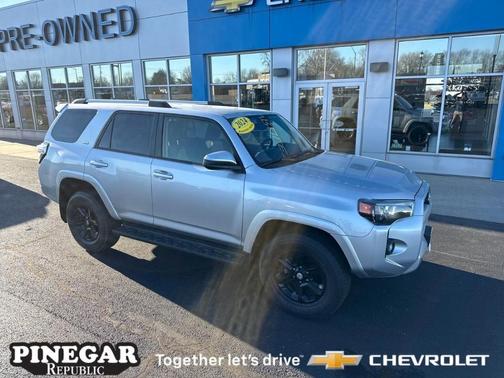 2024 Toyota 4Runner SR5
