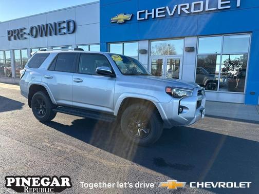 2024 Toyota 4Runner SR5