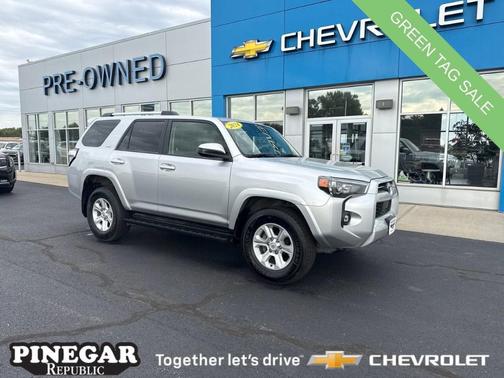 2024 Toyota 4Runner SR5