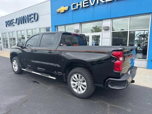 Black 2024 Chevrolet Silverado 1500 Custom