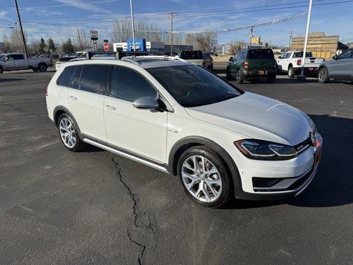 2018 Volkswagen Golf Alltrack TSI SEL