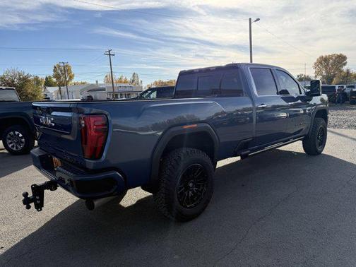 2025 GMC Sierra 3500 Denali