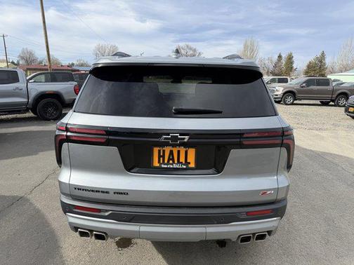 2025 Chevrolet Traverse AWD Z71