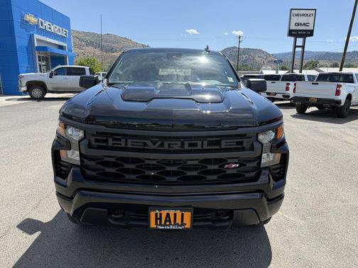 2025 Chevrolet Silverado 1500 Custom Trail Boss