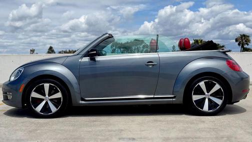 Gray 2013 Volkswagen Beetle 2.0T
