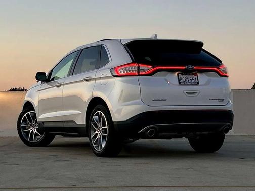 2018 Ford Edge Titanium