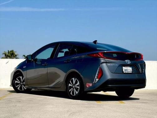 2017 Toyota Prius Prime Plus