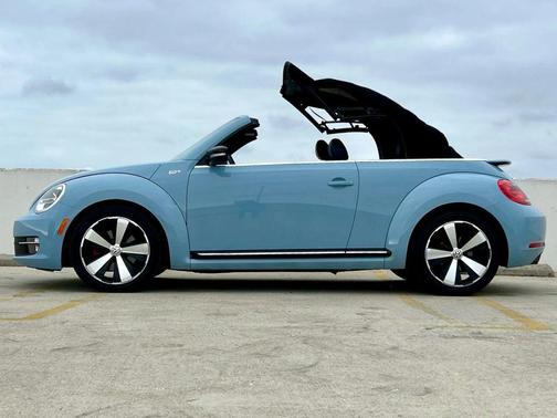 2013 Volkswagen Beetle 2.0T