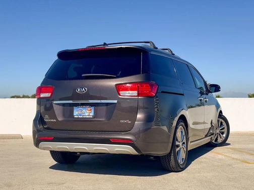 2016 Kia Sedona SX-L