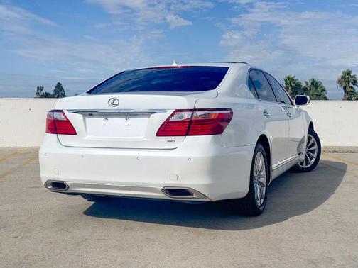 2011 Lexus LS 460 L