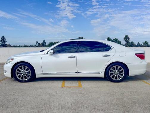 2011 Lexus LS 460 L