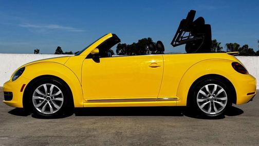 2013 Volkswagen Beetle 2.0L TDI