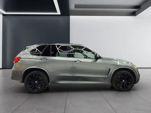 Gray 2017 BMW X5 xDrive50i