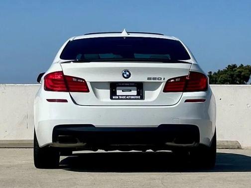 2011 BMW 550 550i Sedan 4D