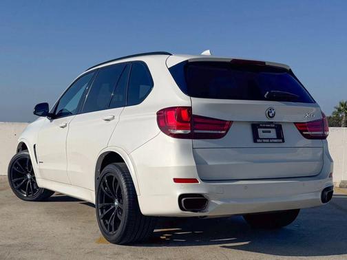 2015 BMW X5 xDrive50i