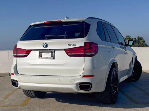 2015 BMW X5 xDrive50i