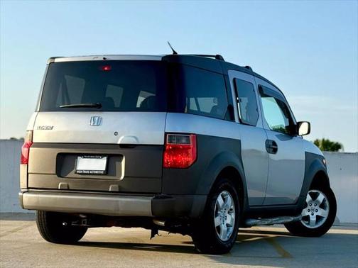 2004 Honda Element EX