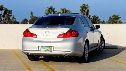 2012 INFINITI G37 Journey