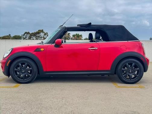 2009 MINI Cooper Base