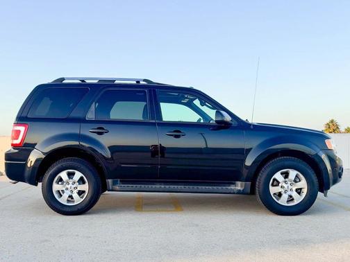 2011 Ford Escape Limited