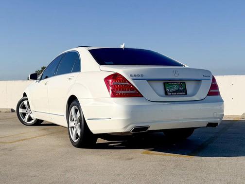 2013 Mercedes-Benz S-Class 4MATIC