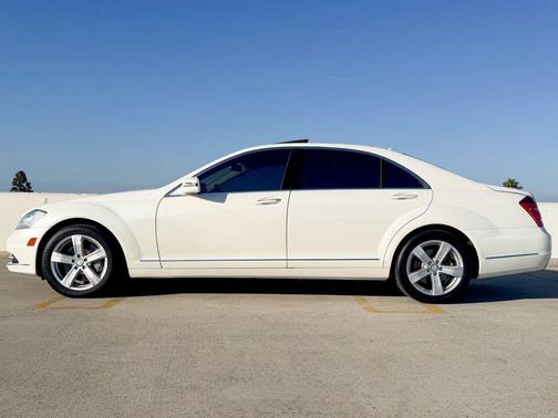 2013 Mercedes-Benz S-Class 4MATIC