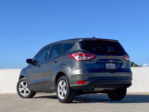 2015 Ford Escape S