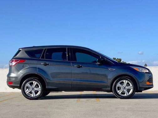 2015 Ford Escape S