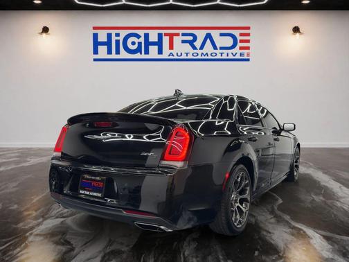 Gloss Black 2017 Chrysler 300 S