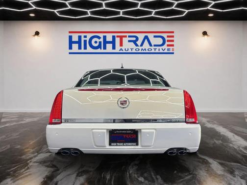 Glacier White 2006 Cadillac DTS Base